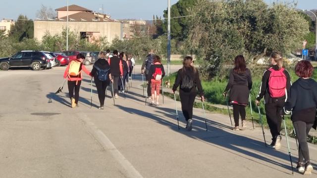 Nordic Walking: camminata a Caselle di Maltignano con il sostegno dell’Ambito sociale territoriale XXII