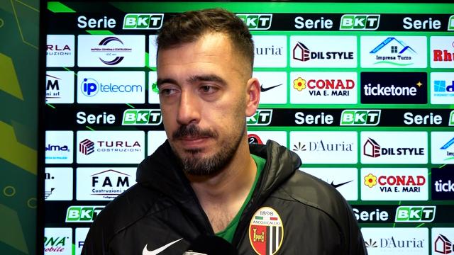 Ascoli-Catanzaro 1-0, la voce di Viviano in zona mista: “Fatto ciò che avevamo preparato, orgoglioso dei miei compagni”