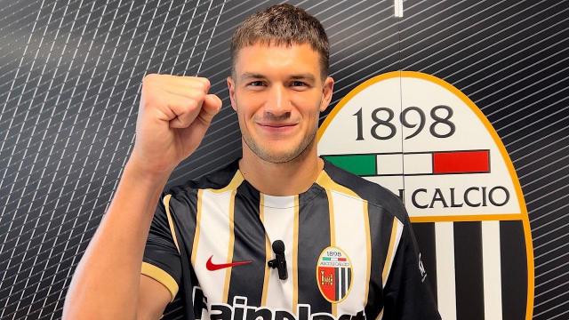 Ascoli Calcio, il difensore Curado è ufficialmente bianconero. Contratto biennale con opzione