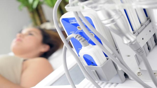 Tecniche di epilazione laser: quante ne esistono (e a chi sono rivolte)