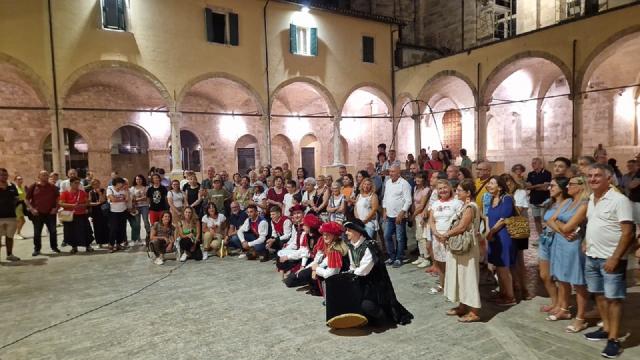 Ascoli Piceno: “Salute in cammino per la cultura”, itinerario per conoscere i luoghi del patrono Sant'Emidio