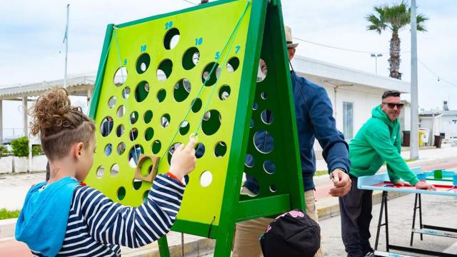 A Grottammare approda Ludobus. Ogni Giovedì di Luglio e Agosto sul lungomare sud arrivano i giochi in legno itineranti 