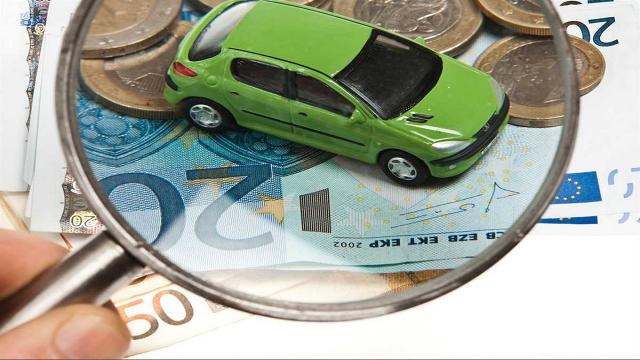 Assicurazione auto: trend positivo per le polizze online