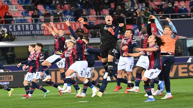 Bologna-Cagliari 2-0, highlights