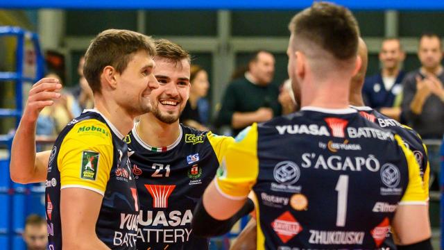 Volley SuperLega, Yuasa Battery: al PalaSavelli contro Cisterna in palio punti pesanti 