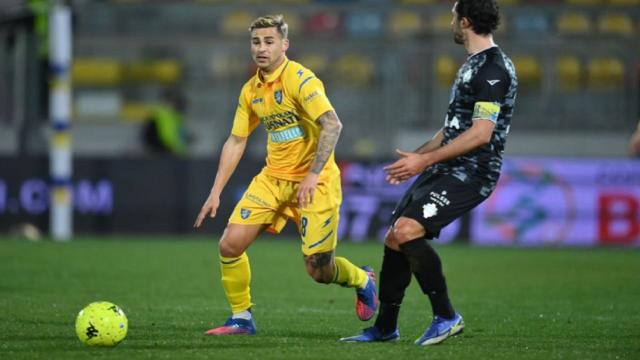 Serie B 23° turno: il Brescia passa a Crotone, Frosinone ancora ko. Frena il Lecce ad Alessandria