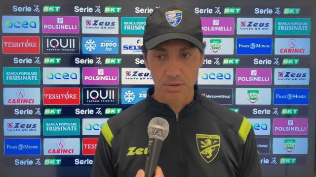 Frosinone, esonerato Nesta dopo la decima sconfitta in 30 partite. Stirpe: ''Stop agli alibi''