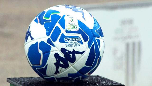 Lega B lancia allarme sulla 'mutualità'. A rischio futuro categorie professionistiche inferiori del calcio
