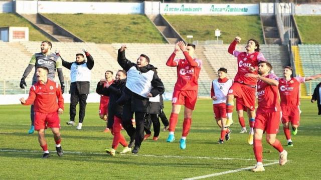 Serie C 33° turno: l'Ancona Matelica mette ko la Carrarese 2-0. Epilogo amaro per Fermana e Vis Pesaro