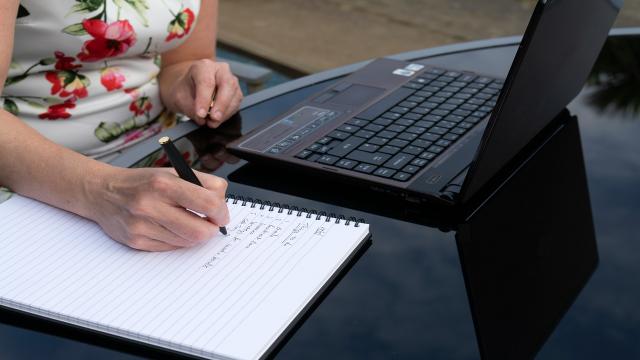 Come creare un ambiente di lavoro ibrido e smart