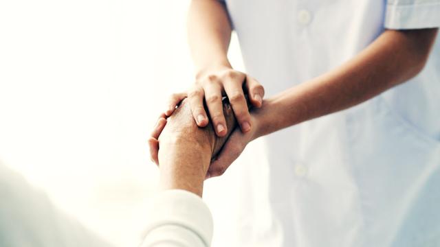 IOM e Fondazione Carisap insieme per assistenza domiciliare al paziente oncologico