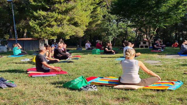 Maltignano, nuovo appuntamento con ''Summer Yoga''