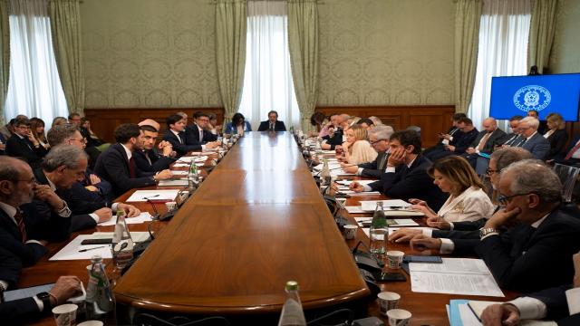 Emergenza maltempo, presidente Regione Marche Acquaroli al Tavolo convocato dal Governo a Palazzo Chigi