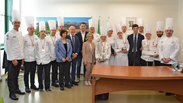Il team ''Cuochi Marche'' in Regione dopo i successi ai Campionati Italiani della Cucina di Rimini