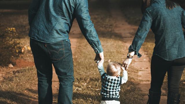 Regione Marche, bando per il sostegno alla realizzazione di interventi di 'family friendly' nelle imprese 