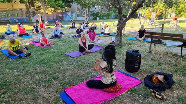 San Benedetto del Tronto, conclusa quinta edizione di 'Summer Yoga'. Tanti i turisti tra gli oltre 200 partecipanti 