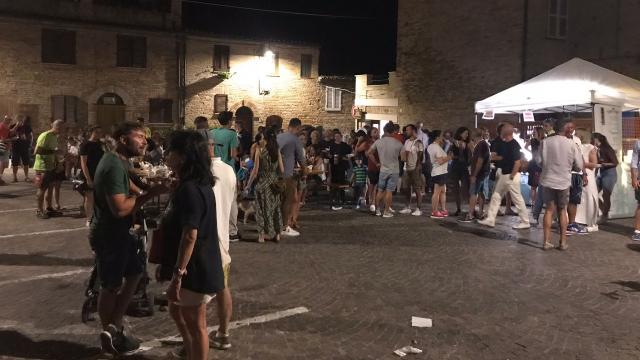 Cossignano, grande successo per la terza edizione del Wine Festival: tantissime presenze nelle due serate allestite