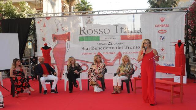 Rosso Italia: la vetrina di eccellenze ha animato il centro di San Benedetto del Tronto