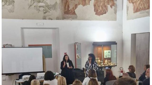 Ascoli Piceno, successo per iniziativa nel Museo Archeologico con un racconto sulla bellezza nei secoli 