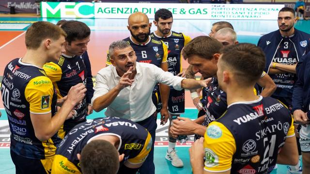 Volley Superlega: Trento si prende i tre punti, per la Yuasa Battery Grottazzolina tantissimi applausi
