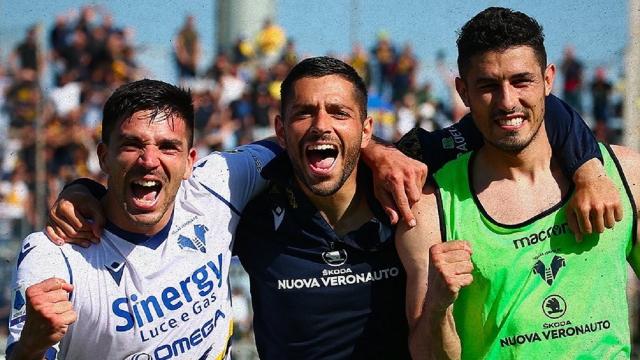 Cagliari-Verona 1-2, highlights