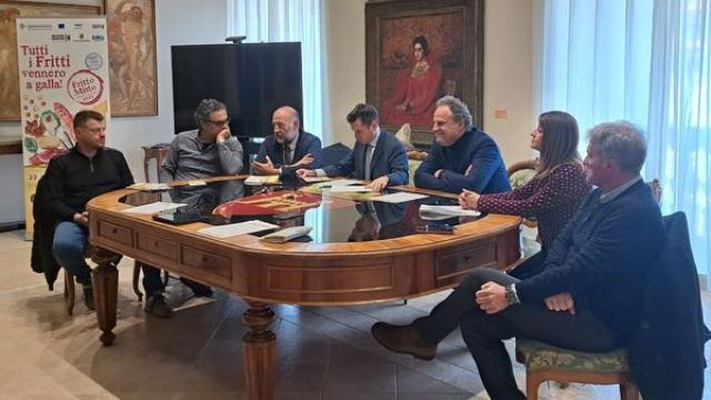 Ascoli Piceno, torna l'immancabile e gustoso appuntamento con 'Fritto Misto': presentate le date dell'edizione 2023