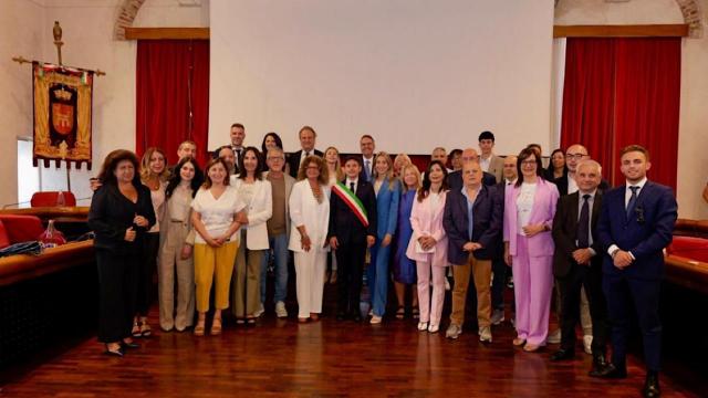 Ascoli Piceno, il primo Consiglio Comunale del Fioravanti-bis: Bono è presidente. Sindaco: ''Dialogherò con tutti''