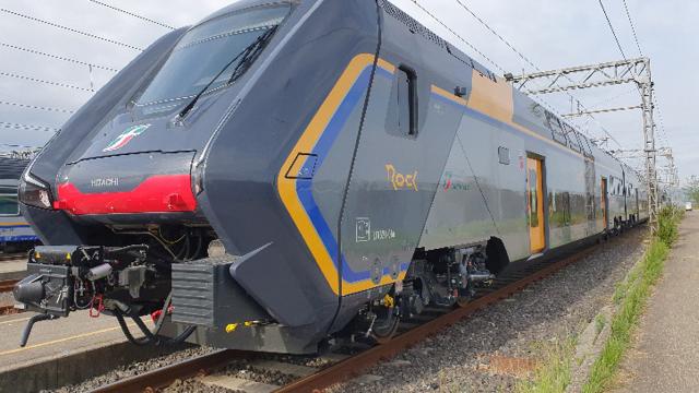 Un nuovo treno Rock sui binari delle Marche: sarà in circolazione Ancona e Piacenza e tra Ancona e Pescara