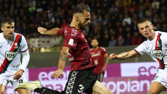 Reggina-Genoa 2-1, gli amaranto tornano al successo grazie a Canotto ed al rigore di Hernani