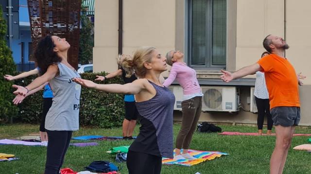 Progetto “Summer Yoga – Laboratori territoriali di prevenzione del tumore al seno” fa tappa a Monteprandone