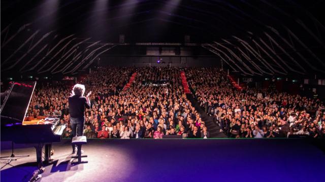 Giovanni Allevi presenta ad Ascoli Piceno il suo nuovo libro ''I nove doni. Sulla via della felicità''