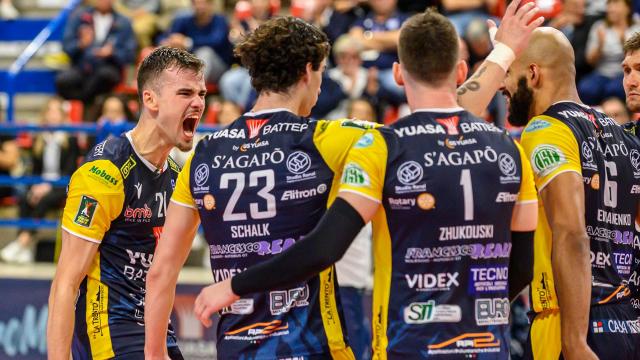 Volley SuperLega, Yuasa Battery a Taranto per provarci. Grottazzolina in trasferta ancora senza Petkovic e Fedrizzi