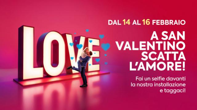 Ascoli, al Battente ''Shopping&More'' per San Valentino spazio per scattarsi un selfie e taggare il Centro Commerciale