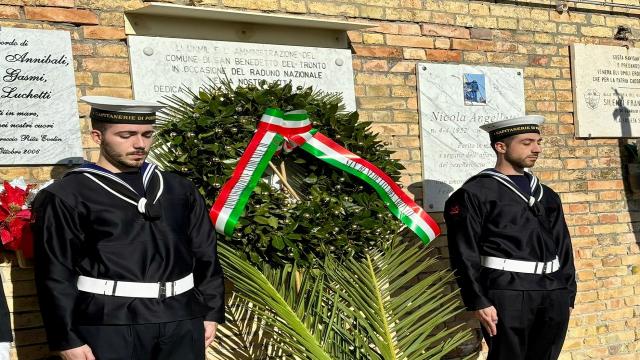 San Benedetto, il sindaco ha deposto corone d’alloro nell’anniversario della tragedia del ''Rodi''