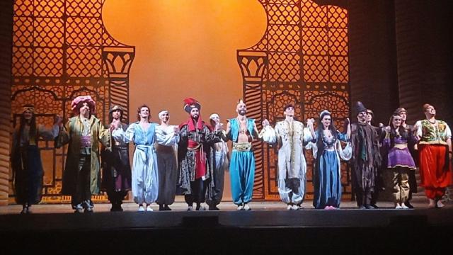 Ascoli, successo per 'Aladin' al Ventidio Basso. Partecipazione straordinaria di Max Laudadio nel ruolo del Genio