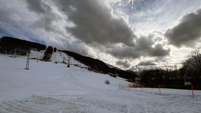 Monte Piselli, esito positivo per il collaudo degli impianti di risalita. Da Domenica si torna a sciare     