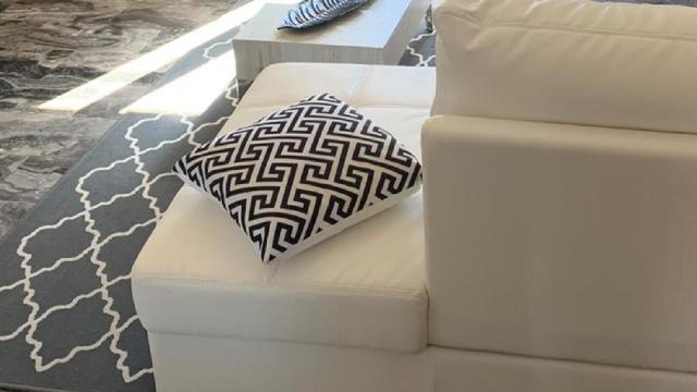 Cuscini decorativi, non sono tutti uguali: consigli utili per la scelta