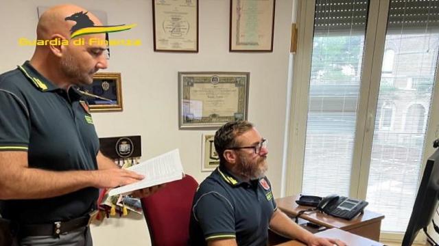 Guardia di Finanza Macerata, eseguito provvedimento di sequestro delle disponibilità bancarie per circa 640mila euro