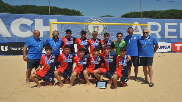 Beach soccer, la squadra Under 17 dell'Happy Car Samb sconfitta in finale da Lenergy Pisa