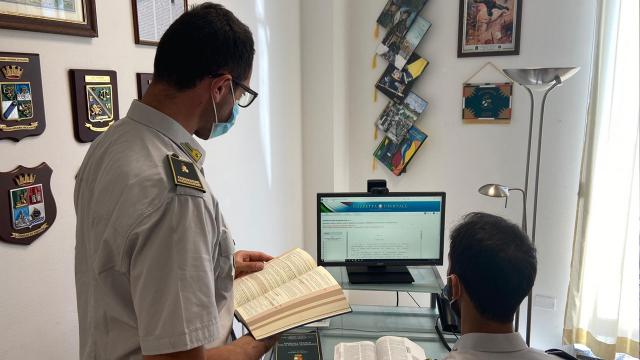 Guardia Finanza Fermo, scoperte 55 false autocertificazioni per benefici economici. Percepiti indebitamente 165mila euro