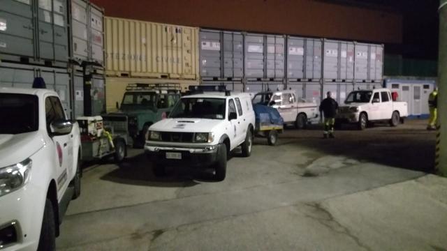Protezione Civile delle Marche, partita per la Toscana la Colonna mobile. Acquaroli: “Vicini alle popolazioni colpite”