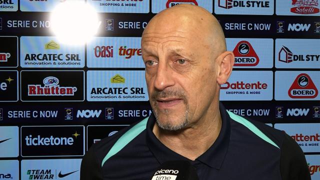 Ascoli-Vis Pesaro 0-0, la voce di Di Carlo in zona mista: “D'Uffizi ha avuto un problema al flessore”