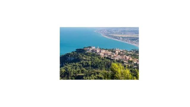 Regione Marche: aperti i termini per il bando per la riqualificazione di alberghi e strutture ricettive