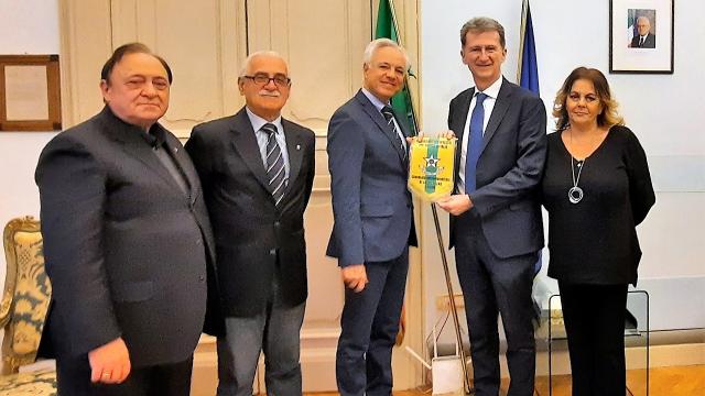Fermo, per Prefetto Michele Rocchegiani il saluto dei Maestri del Lavoro e visita al Comando Guardia Finanza