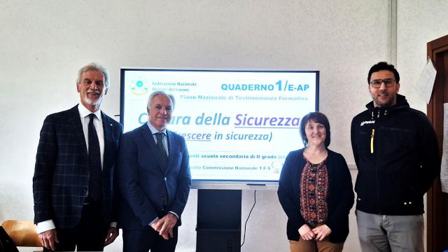 Al Liceo Classico ''Stabili - Trebbiani'' di Ascoli due incontri su cultura della sicurezza dei Maestri del Lavoro