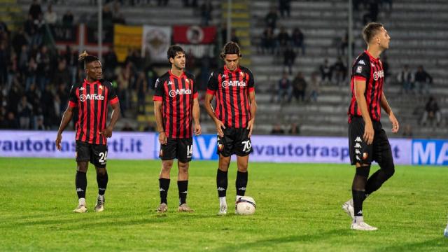 Ascoli Calcio, c'è la Lucchese che ha raccolto tre punti negli ultimi 7 match ma la nuova proprietà annuncia novità