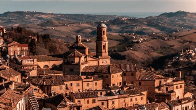 Urbanistica, presentati i comuni marchigiani che beneficeranno dei contributi per la redazione dei PUG
