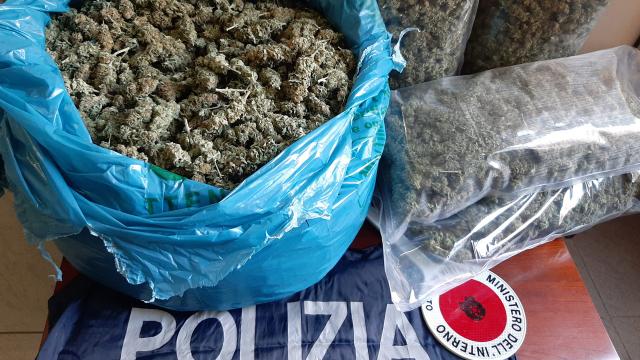 San Benedetto del Tronto, arrestato spacciatore con oltre 5 chili di stupefacente