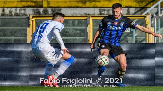 Pisa-Frosinone 0-0, Nesta rinvia nuovamente l'appuntamento con la vittoria. Classifica ora completa