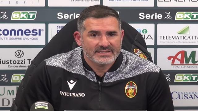 Ternana-Cremonese 1-2, le voci di Lucarelli (“Non siamo in crisi”) e Pecchia (“Vittoria difficilissima”)